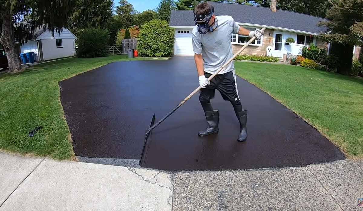 Professional Driveway Restoration Services in North Port, FL
