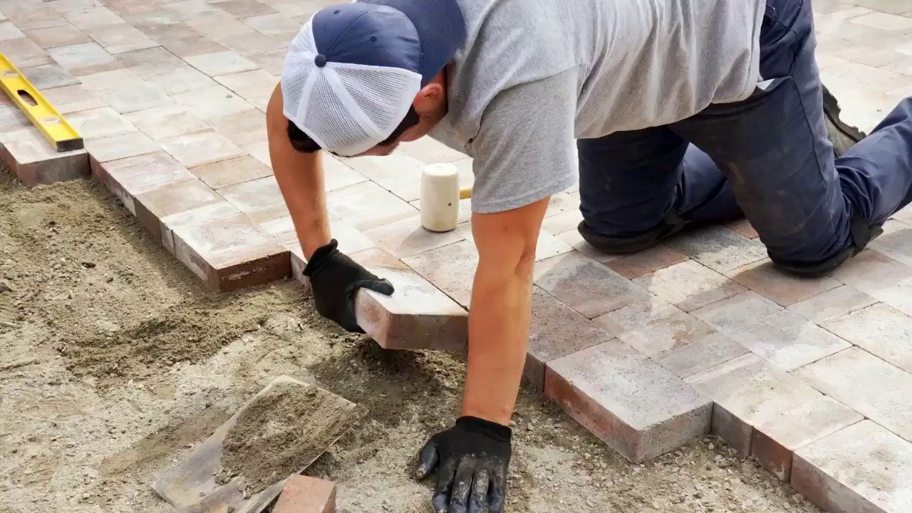 Professional Paver Sealing Services in Venice, FL